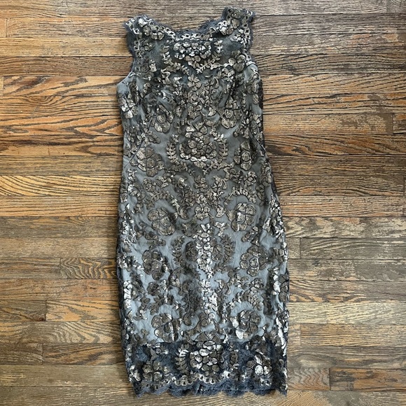 Tadashi Shoji gray lace illusion high neck cocktail dress gold sequins size 10 - Picture 4 of 11